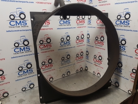 Claas Arion 500, 600 Series 640 Radiator Cowl 0021635411, 21635411 - Système de refroidissement pour Tracteur agricole: photos 3 Claas Arion 500, 600 Series 640 Radiator Cowl 0021635411, 21635411 - Système de refroidissement pour Tracteur agricole: photos 3