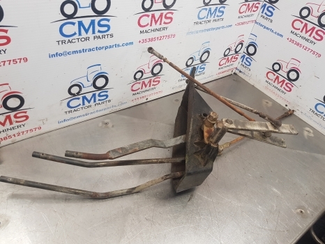 Hydraulique pour Tracteur agricole Deutz Dx110 Hydraulic Control Levers 04341497, 04341499, 04341495: photos 6