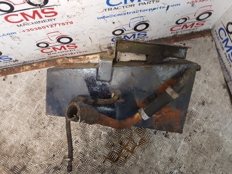 Deutz Dxbis110, 120, 85, 90, Dxab, Hydraulic Tank 04308278, 04338077 - Réservoir hydraulique pour Tracteur agricole: photos 3 Deutz Dxbis110, 120, 85, 90, Dxab, Hydraulic Tank 04308278, 04338077 - Réservoir hydraulique pour Tracteur agricole: photos 3