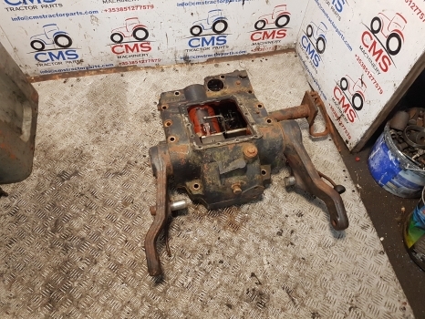 Deutz Dxbis110, 120, 85, 90 Hydraulic Lift Cover Assy 4337465r, 04331256 - Hydraulique pour Tracteur agricole: photos 1 Deutz Dxbis110, 120, 85, 90 Hydraulic Lift Cover Assy 4337465r, 04331256 - Hydraulique pour Tracteur agricole: photos 1