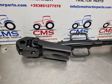 Fendt 415, 400 Series Vario, Cat3, Levelling Box F718870030010, F718870030070 - Suspension: photos 2 Fendt 415, 400 Series Vario, Cat3, Levelling Box F718870030010, F718870030070 - Suspension: photos 2
