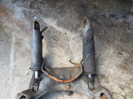 Fendt 724 S4, 700, 300, 500 Ser, Front Linkage Support 0046092100000 - Suspension: photos 3 Fendt 724 S4, 700, 300, 500 Ser, Front Linkage Support 0046092100000 - Suspension: photos 3