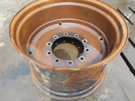 Fendt 724 S4 Massey Ferguson Front Wheel Rim W18x28 H718701024018 - Jante pour Tracteur agricole: photos 3 Fendt 724 S4 Massey Ferguson Front Wheel Rim W18x28 H718701024018 - Jante pour Tracteur agricole: photos 3