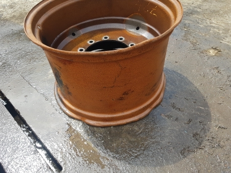 Fendt 724 S4 Massey Ferguson Front Wheel Rim W18x28 H718701024018 - Jante pour Tracteur agricole: photos 5 Fendt 724 S4 Massey Ferguson Front Wheel Rim W18x28 H718701024018 - Jante pour Tracteur agricole: photos 5