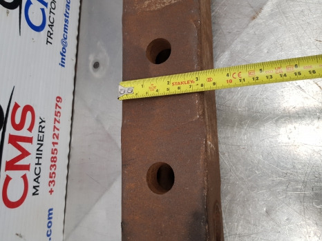 Fendt Vario, 400, 500, 700, 800, Draw Bar Hook F199500160130 - Frame/ Châssis: photos 3 Fendt Vario, 400, 500, 700, 800, Draw Bar Hook F199500160130 - Frame/ Châssis: photos 3