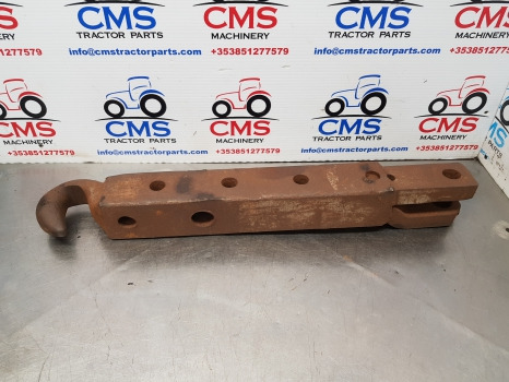 Fendt Vario, 400, 500, 700, 800, Draw Bar Hook F199500160130 - Frame/ Châssis: photos 1 Fendt Vario, 400, 500, 700, 800, Draw Bar Hook F199500160130 - Frame/ Châssis: photos 1