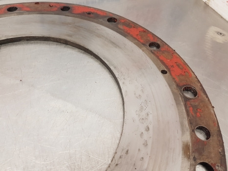 Fiat 1180, 130-90, 140-90, 180-90, Ford 30 Series Brake Plate 5111281 - Disques de frein: photos 4 Fiat 1180, 130-90, 140-90, 180-90, Ford 30 Series Brake Plate 5111281 - Disques de frein: photos 4