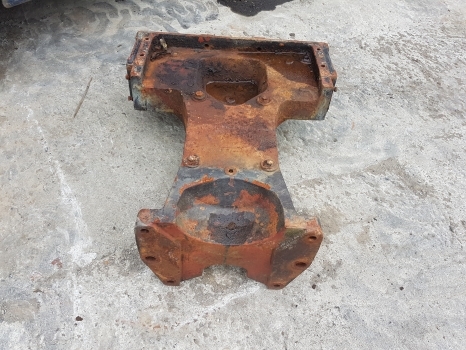 Fiat 70-90, 55-90, 60-90, 80-90 Front Axle Casting, Support 5120492, 5142827 - Essieu avant pour Tracteur agricole: photos 3 Fiat 70-90, 55-90, 60-90, 80-90 Front Axle Casting, Support 5120492, 5142827 - Essieu avant pour Tracteur agricole: photos 3
