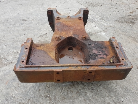 Fiat 70-90, 55-90, 60-90, 80-90 Front Axle Casting, Support 5120492, 5142827 - Essieu avant pour Tracteur agricole: photos 4 Fiat 70-90, 55-90, 60-90, 80-90 Front Axle Casting, Support 5120492, 5142827 - Essieu avant pour Tracteur agricole: photos 4