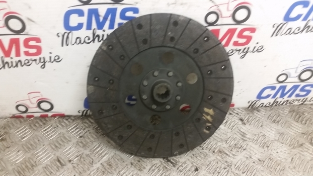 Fiat 780 Clutch Disc. Please Check By Photos. - Disque d'embrayage pour Tracteur agricole: photos 1 Fiat 780 Clutch Disc. Please Check By Photos. - Disque d'embrayage pour Tracteur agricole: photos 1