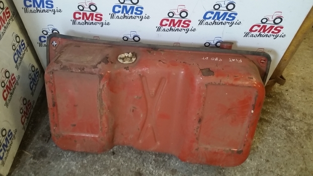 Fiat 880 88, 90, 93, 94, Series Fuel Diesel Tank 5127140 - Réservoir de carburant pour Tracteur agricole: photos 1 Fiat 880 88, 90, 93, 94, Series Fuel Diesel Tank 5127140 - Réservoir de carburant pour Tracteur agricole: photos 1