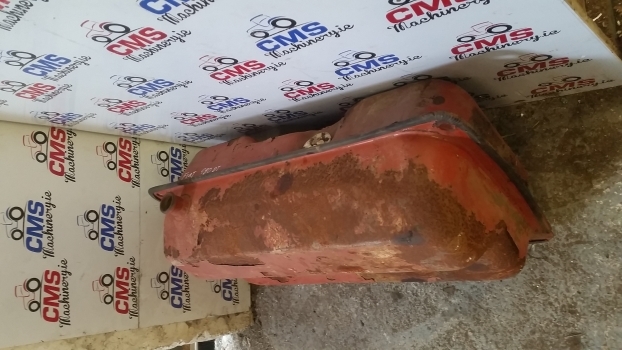 Fiat 880 88, 90, 93, 94, Series Fuel Diesel Tank 5127140 - Réservoir de carburant pour Tracteur agricole: photos 3 Fiat 880 88, 90, 93, 94, Series Fuel Diesel Tank 5127140 - Réservoir de carburant pour Tracteur agricole: photos 3