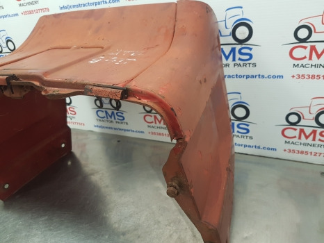 Fiat Classic Series 450, 480, 500, 540, 550, 600,  Battery Cover Panel 4950903 - Carrosserie et extérieur: photos 5 Fiat Classic Series 450, 480, 500, 540, 550, 600,  Battery Cover Panel 4950903 - Carrosserie et extérieur: photos 5