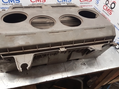Cabine et intérieur pour Tracteur agricole Fiat F100, F110, F115, F120, F130, F140 Cab Plastic Panel, Cover 9966258: photos 7