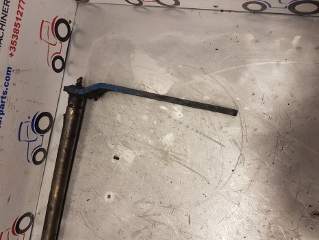 Ford 10 Series 7810, 7910, 8210 Clutch Control Shaft E7nn7503aa, 83960498 - Embrayage et pièces pour Machine agricole: photos 3 Ford 10 Series 7810, 7910, 8210 Clutch Control Shaft E7nn7503aa, 83960498 - Embrayage et pièces pour Machine agricole: photos 3