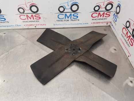 Ford 6610, 3600, 4600 Engine Fan 4 Blades, 17 Inch E2nn8600ha13l, 83932729 - Ventilateur: photos 2 Ford 6610, 3600, 4600 Engine Fan 4 Blades, 17 Inch E2nn8600ha13l, 83932729 - Ventilateur: photos 2