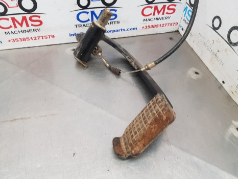 Ford 6635, 35, L, Tl, T5000, Tla, Tle, Clutch Pedal 5175711 - Embrayage et pièces pour Machine agricole: photos 3 Ford 6635, 35, L, Tl, T5000, Tla, Tle, Clutch Pedal 5175711 - Embrayage et pièces pour Machine agricole: photos 3