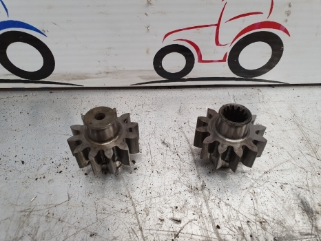 Ford 6640, 5640, 7740, 7840, 8240, 8340 Hydraulic Pump Gear Z 12 - Pompe hydraulique pour Tracteur agricole: photos 1 Ford 6640, 5640, 7740, 7840, 8240, 8340 Hydraulic Pump Gear Z 12 - Pompe hydraulique pour Tracteur agricole: photos 1