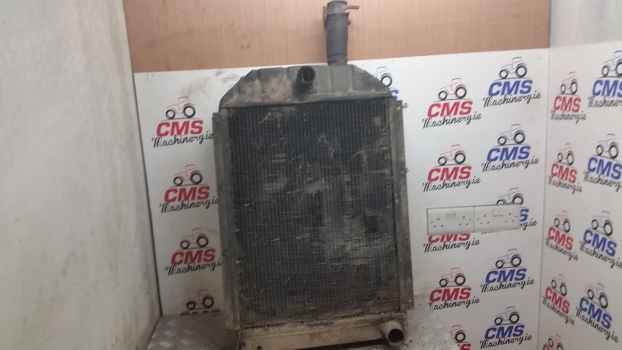 Ford Engine Water Cooling Radiator 5 - Radiateur pour Tracteur agricole: photos 2 Ford Engine Water Cooling Radiator 5 - Radiateur pour Tracteur agricole: photos 2