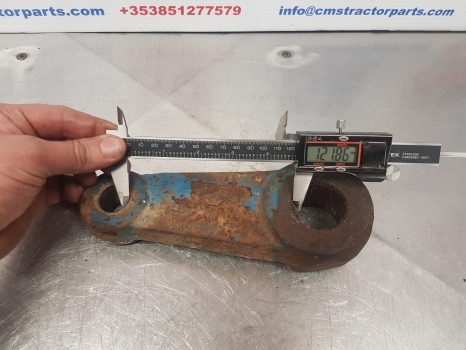 Ford New Holland 40 And Ts Series Steering Arm Left 82003634, E9nn3130ab - Commande de gouvernail pour Tracteur agricole: photos 5 Ford New Holland 40 And Ts Series Steering Arm Left 82003634, E9nn3130ab - Commande de gouvernail pour Tracteur agricole: photos 5