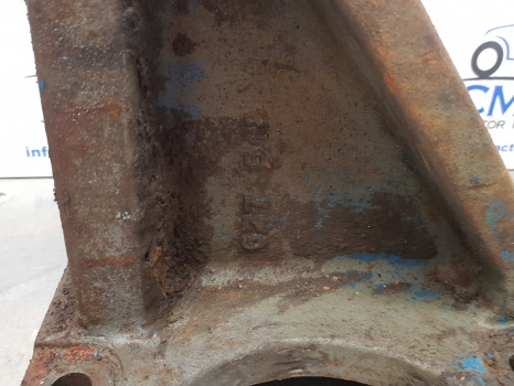 Ford Schindler 8200, 8100 Front Axle Support Bracket 627518 - Suspension: photos 3 Ford Schindler 8200, 8100 Front Axle Support Bracket 627518 - Suspension: photos 3