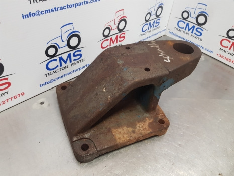 Ford Schindler 8200, 8100 Front Axle Support Bracket Hl558 - Suspension: photos 3 Ford Schindler 8200, 8100 Front Axle Support Bracket Hl558 - Suspension: photos 3