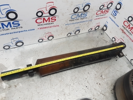 Jcb 2cx Front Axle Propeller Drive Shaft 914/42700, 914/47000 - Arbre à cardan pour Tractopelle: photos 4 Jcb 2cx Front Axle Propeller Drive Shaft 914/42700, 914/47000 - Arbre à cardan pour Tractopelle: photos 4