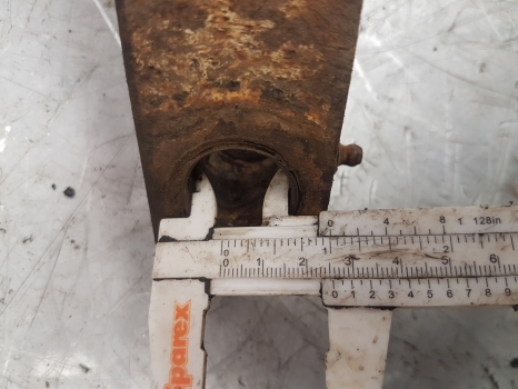 Jcb 2cx Front Axle Track Rod Bar 448/22000 - Biellette de direction pour Tractopelle: photos 5 Jcb 2cx Front Axle Track Rod Bar 448/22000 - Biellette de direction pour Tractopelle: photos 5