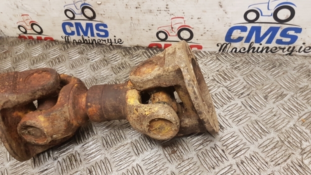 Jcb 3cx Rear Axle Propeller Shaft 914/30100. Please Check Description. - Arbre à cardan pour Tractopelle: photos 4 Jcb 3cx Rear Axle Propeller Shaft 914/30100. Please Check Description. - Arbre à cardan pour Tractopelle: photos 4