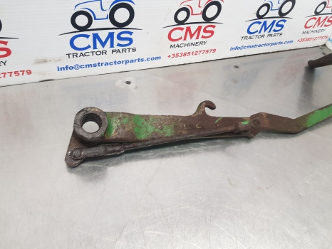 John Deere 3130, 3030, 3135, Clutch Pedal Al23101, L28645 - Embrayage et pièces pour Machine agricole: photos 3 John Deere 3130, 3030, 3135, Clutch Pedal Al23101, L28645 - Embrayage et pièces pour Machine agricole: photos 3