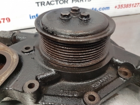 John Deere 6115m, 6115r, 6120, 6120r Water Pump Re523169, Re546918 - Pompe à liquide de refroidissement pour Tracteur agricole: photos 3 John Deere 6115m, 6115r, 6120, 6120r Water Pump Re523169, Re546918 - Pompe à liquide de refroidissement pour Tracteur agricole: photos 3