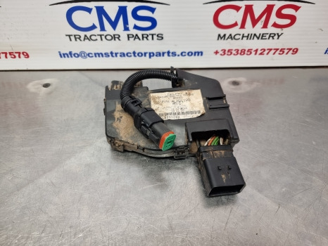 John Deere 6145r, 6m, 6r, Def Tank Wiring Loom Al221129 - Câble/ Fil: photos 1 John Deere 6145r, 6m, 6r, Def Tank Wiring Loom Al221129 - Câble/ Fil: photos 1