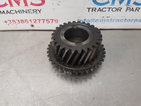 John Deere 6200, 6400, 6110, 6300, 6100 Transmission Gear 26t Al76607 - Boîte de vitesse: photos 2 John Deere 6200, 6400, 6110, 6300, 6100 Transmission Gear 26t Al76607 - Boîte de vitesse: photos 2