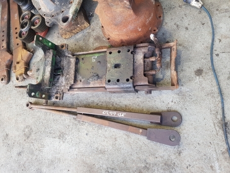 John Deere 6430, 6115m Hydraulic Pick Up Hitch Assy Al229595, Al169076, Al169077 - Attache rapide pour Tracteur agricole: photos 4 John Deere 6430, 6115m Hydraulic Pick Up Hitch Assy Al229595, Al169076, Al169077 - Attache rapide pour Tracteur agricole: photos 4