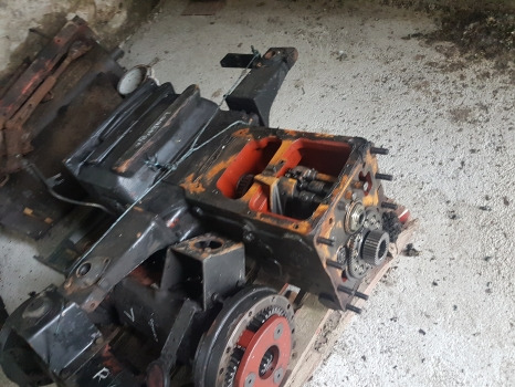 Lamborghini 1106 Same Laser Transmission Gearbox Nut 0.269.3110.0, 269.3110.0 - Boîte de vitesse: photos 1 Lamborghini 1106 Same Laser Transmission Gearbox Nut 0.269.3110.0, 269.3110.0 - Boîte de vitesse: photos 1