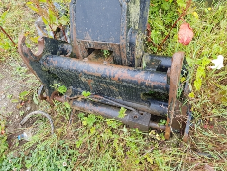 Manitou Mlt 735-120 Lsu Headstock Head Stock Complete - Attache rapide pour Chariot télescopique: photos 4 Manitou Mlt 735-120 Lsu Headstock Head Stock Complete - Attache rapide pour Chariot télescopique: photos 4