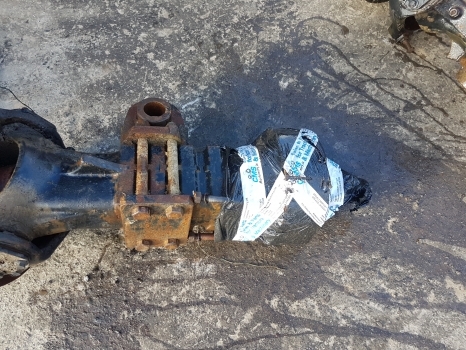 Manitou Mrt 2540 Front Axle Dana Spicer 357/212/302 Lhs 729427, 737961, 603818 - Essieu avant pour Machine agricole: photos 5 Manitou Mrt 2540 Front Axle Dana Spicer 357/212/302 Lhs 729427, 737961, 603818 - Essieu avant pour Machine agricole: photos 5