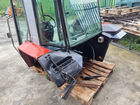 Cabine Massey Ferguson 3000 Series, 3050, 3070, 3080, 3090 Cab Complete Sold, Sold: photos 10 Cabine Massey Ferguson 3000 Series, 3050, 3070, 3080, 3090 Cab Complete Sold, Sold: photos 10