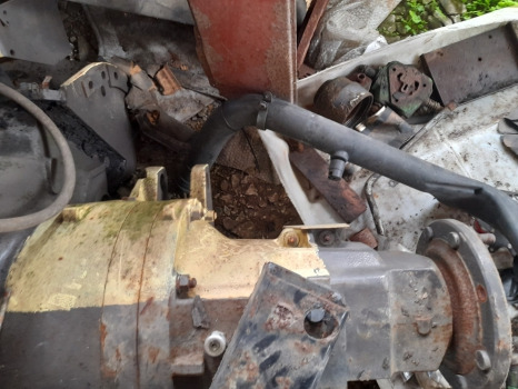 Massey Ferguson 3690, 8150, 8160 Rear Half Axle Lhs 3615732m1, 3615730m11 - Essieu arrière: photos 3 Massey Ferguson 3690, 8150, 8160 Rear Half Axle Lhs 3615732m1, 3615730m11 - Essieu arrière: photos 3