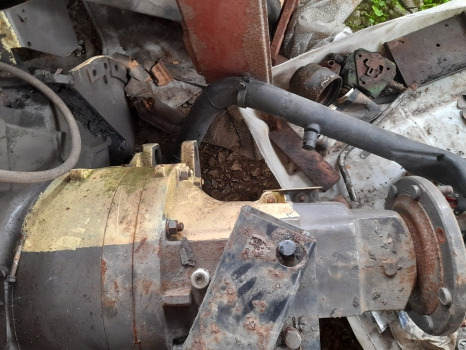 Massey Ferguson 3690, 8150, 8160 Rear Half Axle Lhs 3615732m1, 3615730m11 - Essieu arrière: photos 2 Massey Ferguson 3690, 8150, 8160 Rear Half Axle Lhs 3615732m1, 3615730m11 - Essieu arrière: photos 2