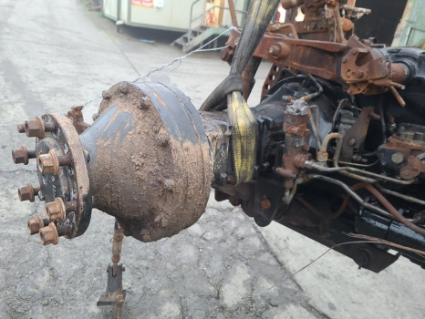 Massey Ferguson 390, 4245, 4255, 4265, 4365, 4270 Rear Half Axle Rhs 3759145m4 - Essieu arrière pour Machine agricole: photos 3 Massey Ferguson 390, 4245, 4255, 4265, 4365, 4270 Rear Half Axle Rhs 3759145m4 - Essieu arrière pour Machine agricole: photos 3