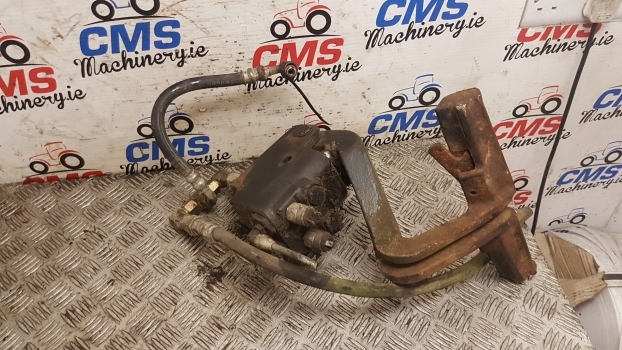 Matbro Teleram Brake Master Cylinder. Please Check The Photos. - Cylindre de frein pour Chariot télescopique: photos 4 Matbro Teleram Brake Master Cylinder. Please Check The Photos. - Cylindre de frein pour Chariot télescopique: photos 4