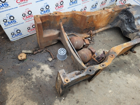 Mccormick X7, Xtx, Mtx Landini X7, Xtx165 Main Chassis Frame 4220863m8, 6673976a3 - Cabine: photos 3 Mccormick X7, Xtx, Mtx Landini X7, Xtx165 Main Chassis Frame 4220863m8, 6673976a3 - Cabine: photos 3