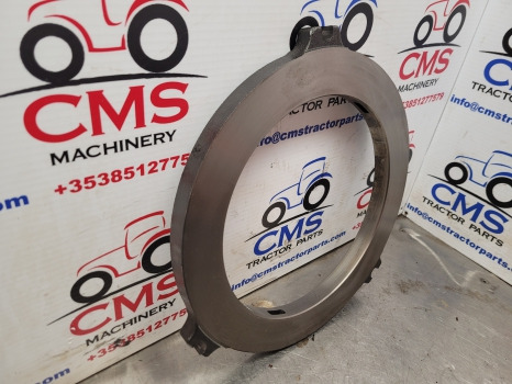 New Holland Case Cvx Autocommand T7, Puma T7.210 Brake Plate 84146523 - Disques de frein: photos 2 New Holland Case Cvx Autocommand T7, Puma T7.210 Brake Plate 84146523 - Disques de frein: photos 2