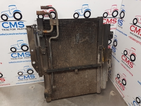 New Holland T6.180 Air Conditioning Condenser Radiator 84485540, 47981847 - Condenseur pour Tracteur agricole: photos 2 New Holland T6.180 Air Conditioning Condenser Radiator 84485540, 47981847 - Condenseur pour Tracteur agricole: photos 2