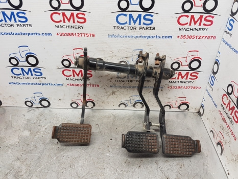 New Holland T6, T7, Tsa Brake, Clutch Pedal Kit 87547108, 87547109, 87566904 - Embrayage et pièces pour Machine agricole: photos 2 New Holland T6, T7, Tsa Brake, Clutch Pedal Kit 87547108, 87547109, 87566904 - Embrayage et pièces pour Machine agricole: photos 2