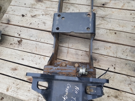 New Holland T7.290, 315 Case Optum 270, 300 Pick Up Hitch Body Upper 47643696 - Attache rapide pour Tracteur agricole: photos 3 New Holland T7.290, 315 Case Optum 270, 300 Pick Up Hitch Body Upper 47643696 - Attache rapide pour Tracteur agricole: photos 3