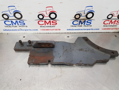 New Holland Tm150, Tm115, Tm125 Front Axle Suspension Hydraylic Bracket 82018794 - Suspension: photos 1 New Holland Tm150, Tm115, Tm125 Front Axle Suspension Hydraylic Bracket 82018794 - Suspension: photos 1