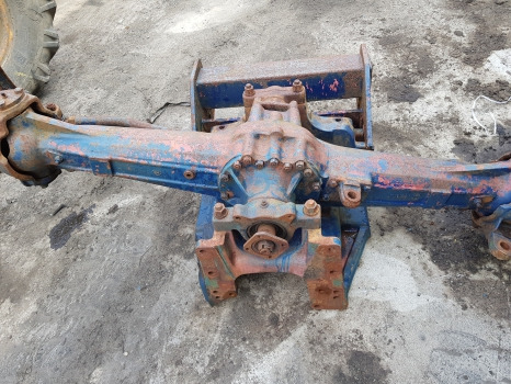Same Panther 90 Front Axle Hub Lhs, Beam, Differential 0.169.4331.0/20 - Essieu avant pour Machine agricole: photos 2 Same Panther 90 Front Axle Hub Lhs, Beam, Differential 0.169.4331.0/20 - Essieu avant pour Machine agricole: photos 2