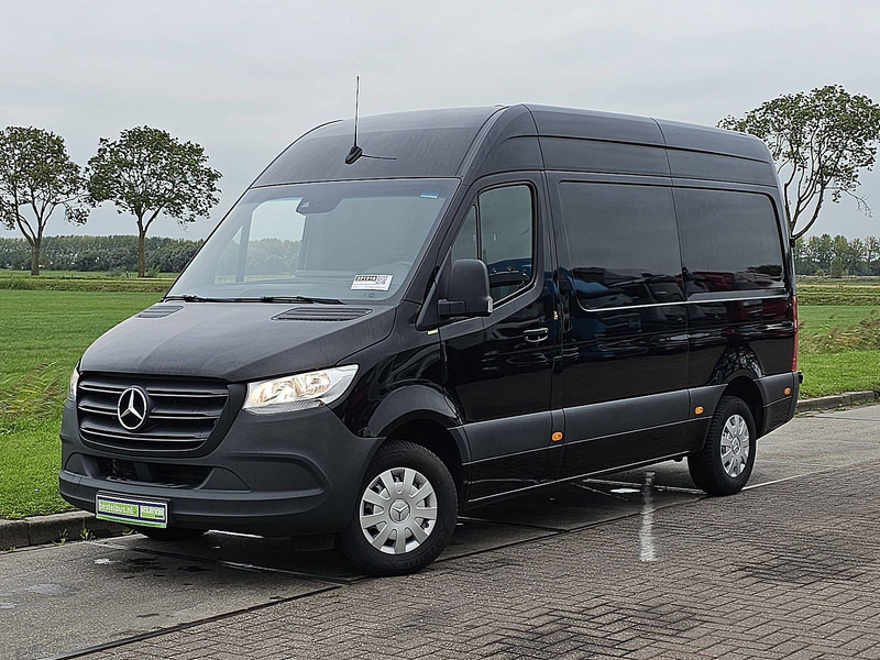 Mercedes-Benz Sprinter 317 L2H2 3.5t-Trekhaak - Fourgon utilitaire: photos 2 Mercedes-Benz Sprinter 317 L2H2 3.5t-Trekhaak - Fourgon utilitaire: photos 2